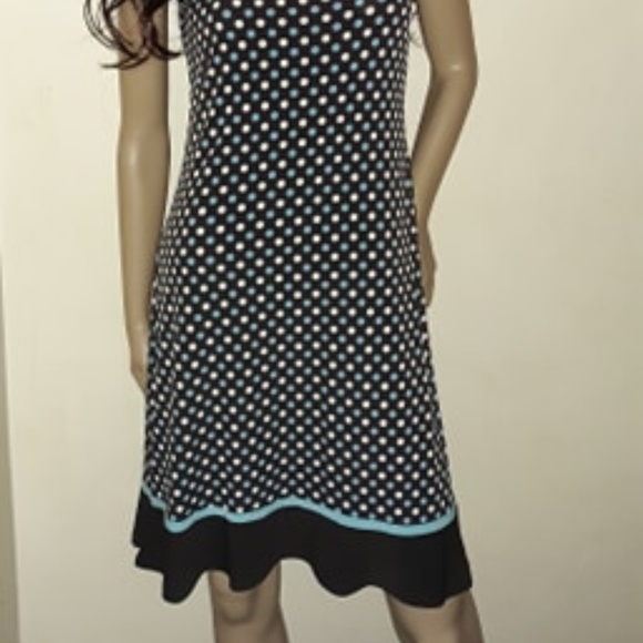 Studio I Polka dot dress Size 4p - Picture 3 of 10